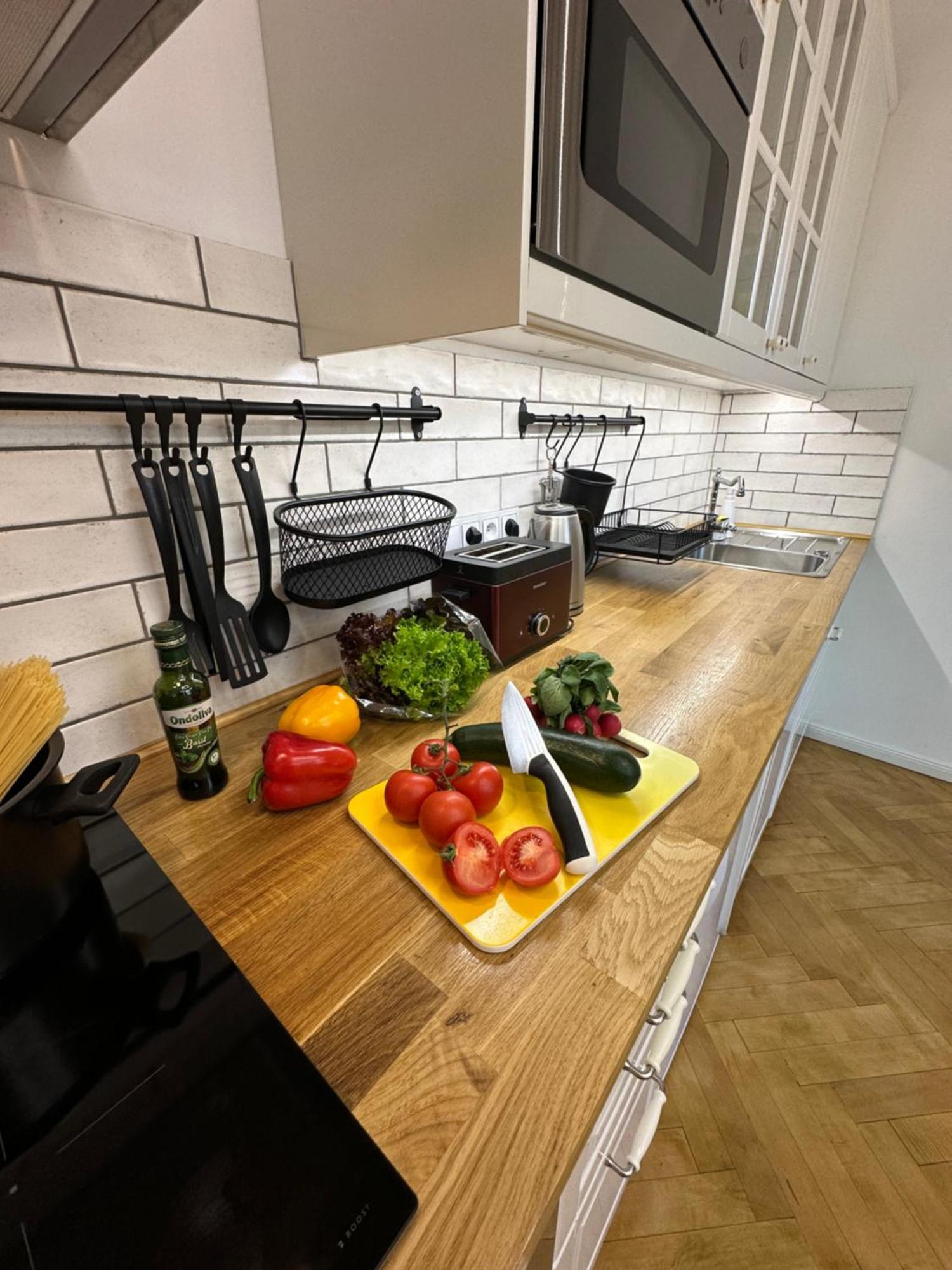 Karlin Oasis 2-Bedroom Apartment Прага Екстериор снимка