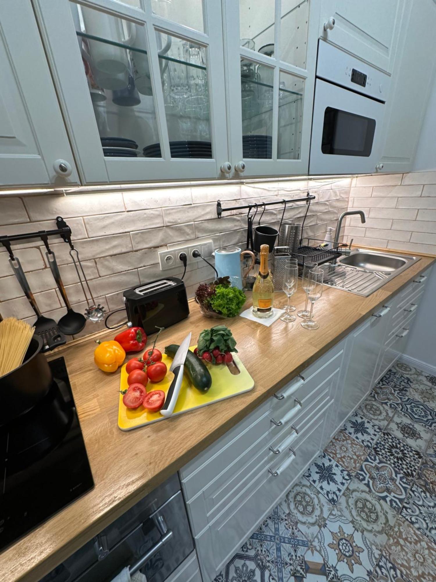 Karlin Oasis 2-Bedroom Apartment Прага Екстериор снимка