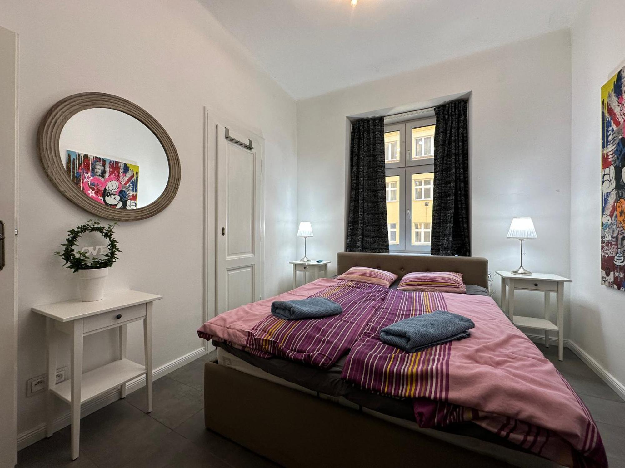 Karlin Oasis 2-Bedroom Apartment Прага Екстериор снимка