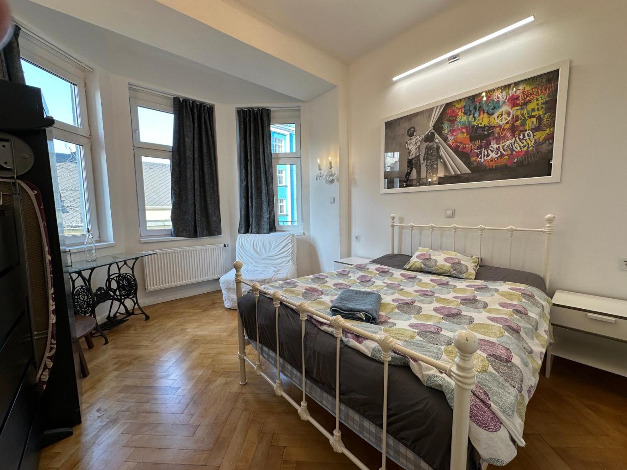 Karlin Oasis 2-Bedroom Apartment Прага Екстериор снимка