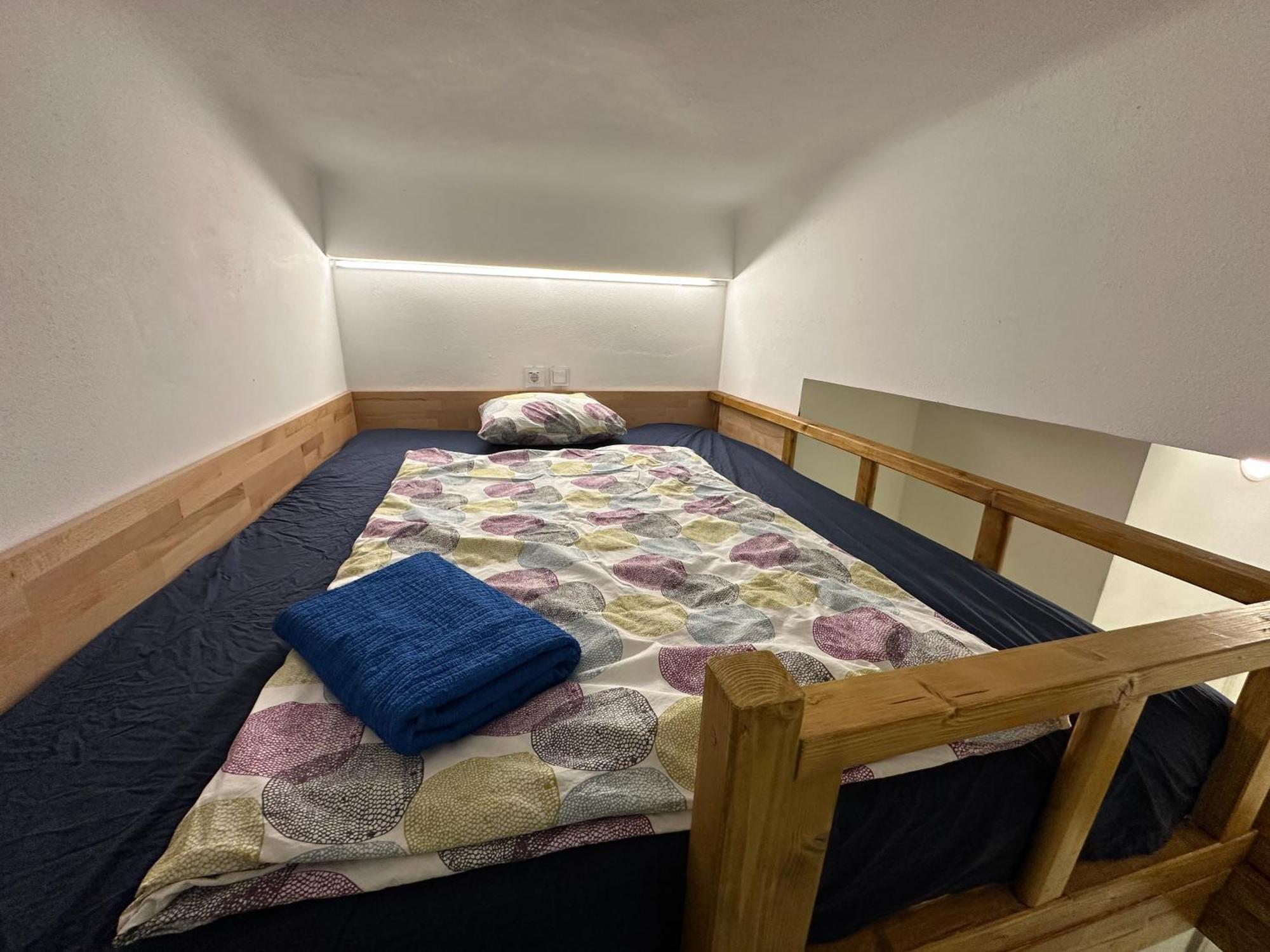 Karlin Oasis 2-Bedroom Apartment Прага Екстериор снимка